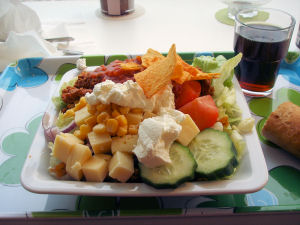 Lime salladsbar, lunchtallrik